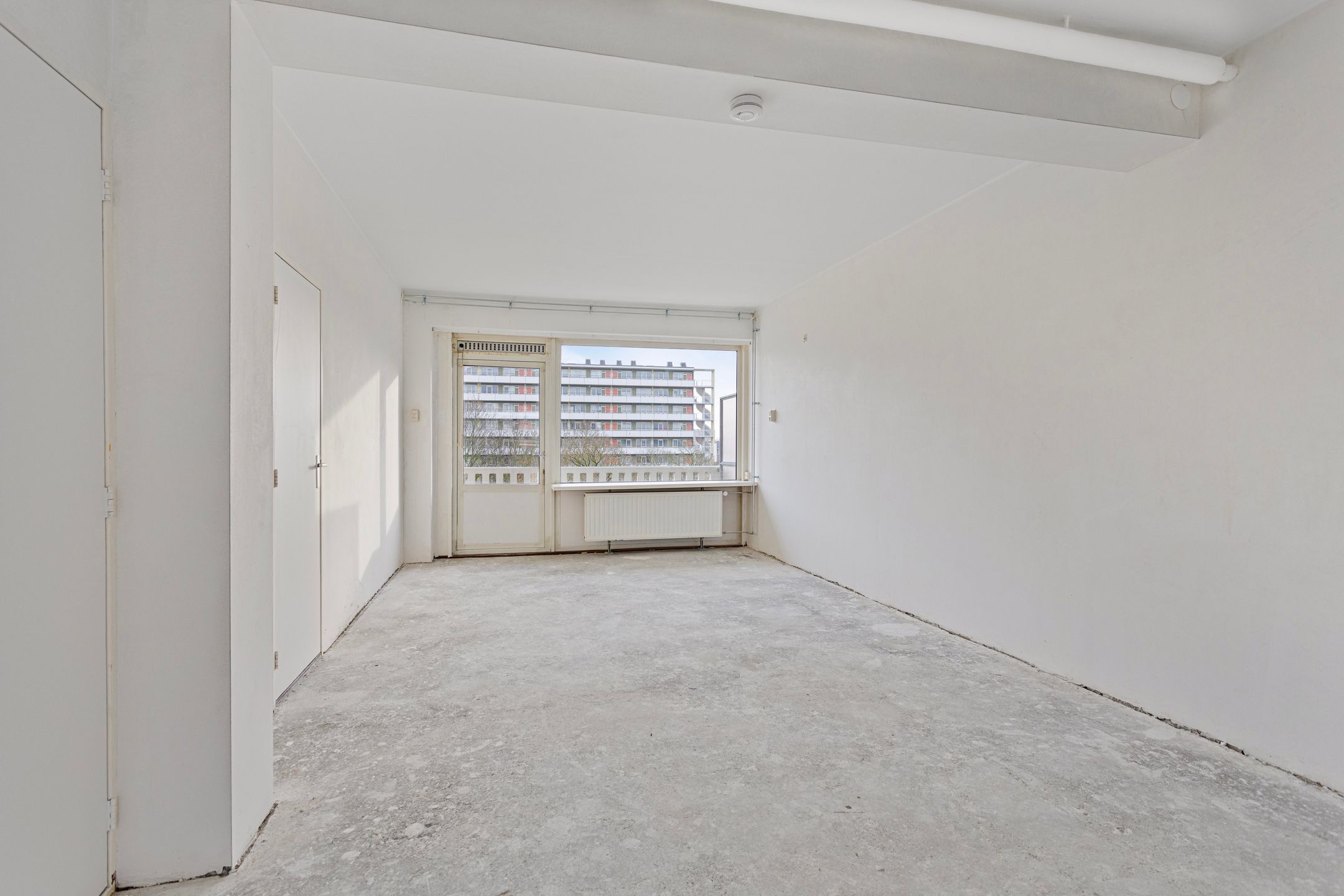 Sunny Central 3-Room Apartment with Energy Label A — 12