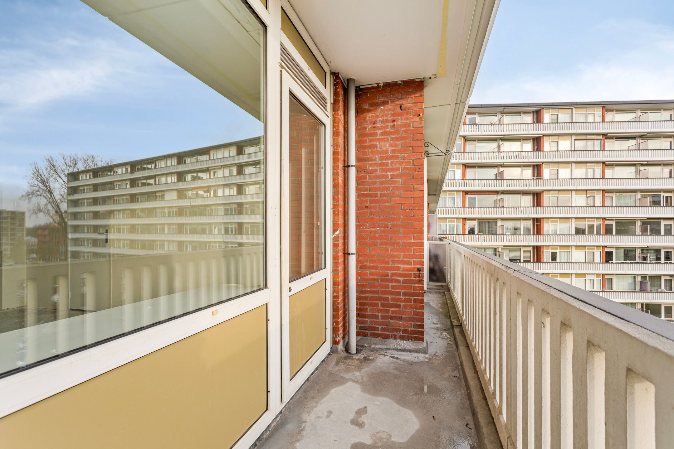 Sunny Central 3-Room Apartment with Energy Label A — 18