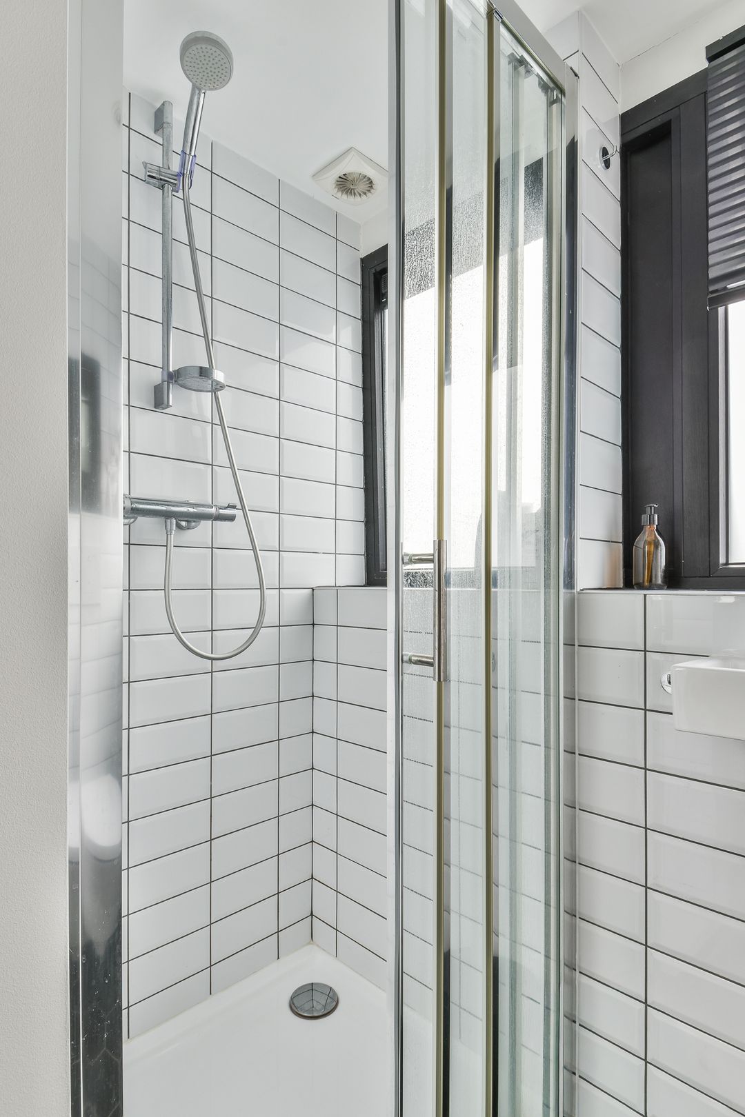 Foto 26 van Cornelis Bakkerlaan 36