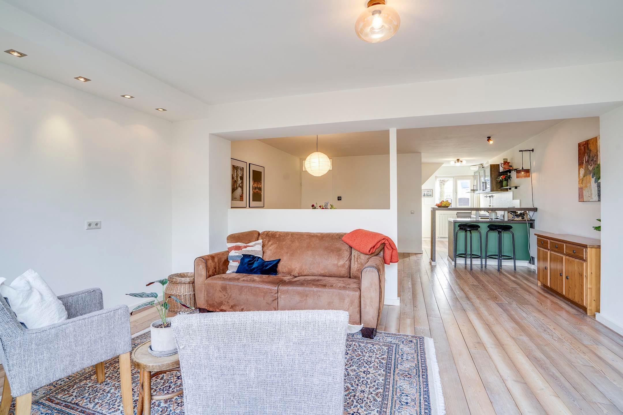 Semi-detached house with 4 bedrooms, garage, and solar panels in Grubbenvorst — 20