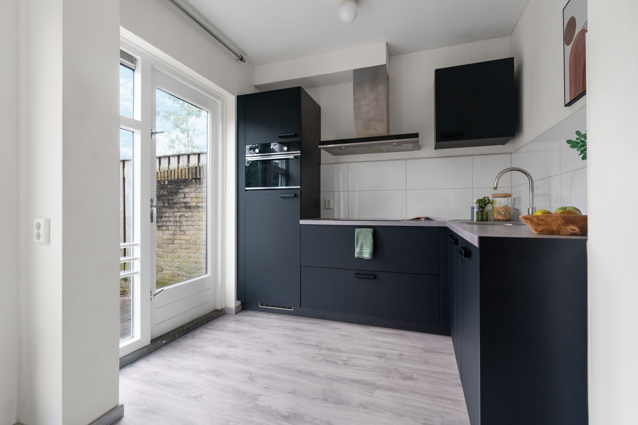 Photo 3 of Saffierstraat 10