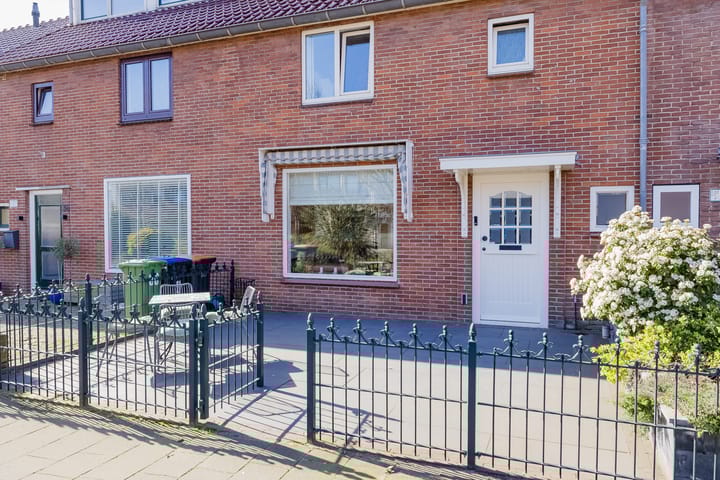 Photo 2 of Velserduinweg 34