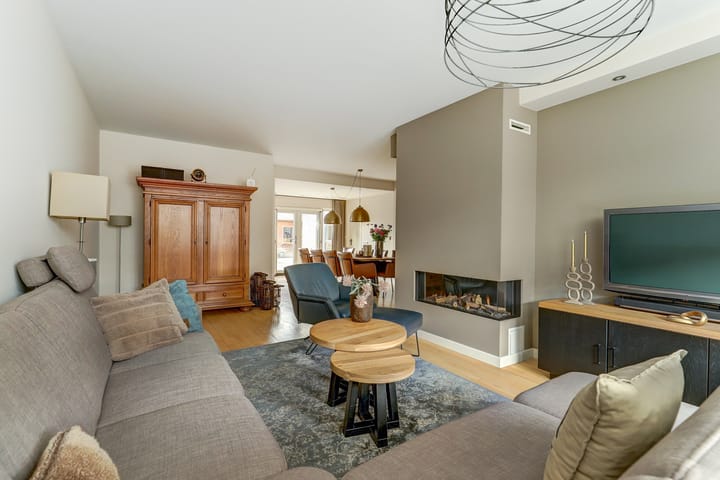 Photo 2 of Burg. Dittersstraat 31