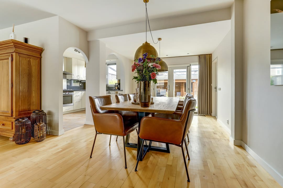 Foto 11 van Burg. Dittersstraat 31