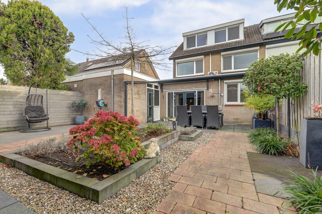 Foto 41 van Burg. Dittersstraat 31