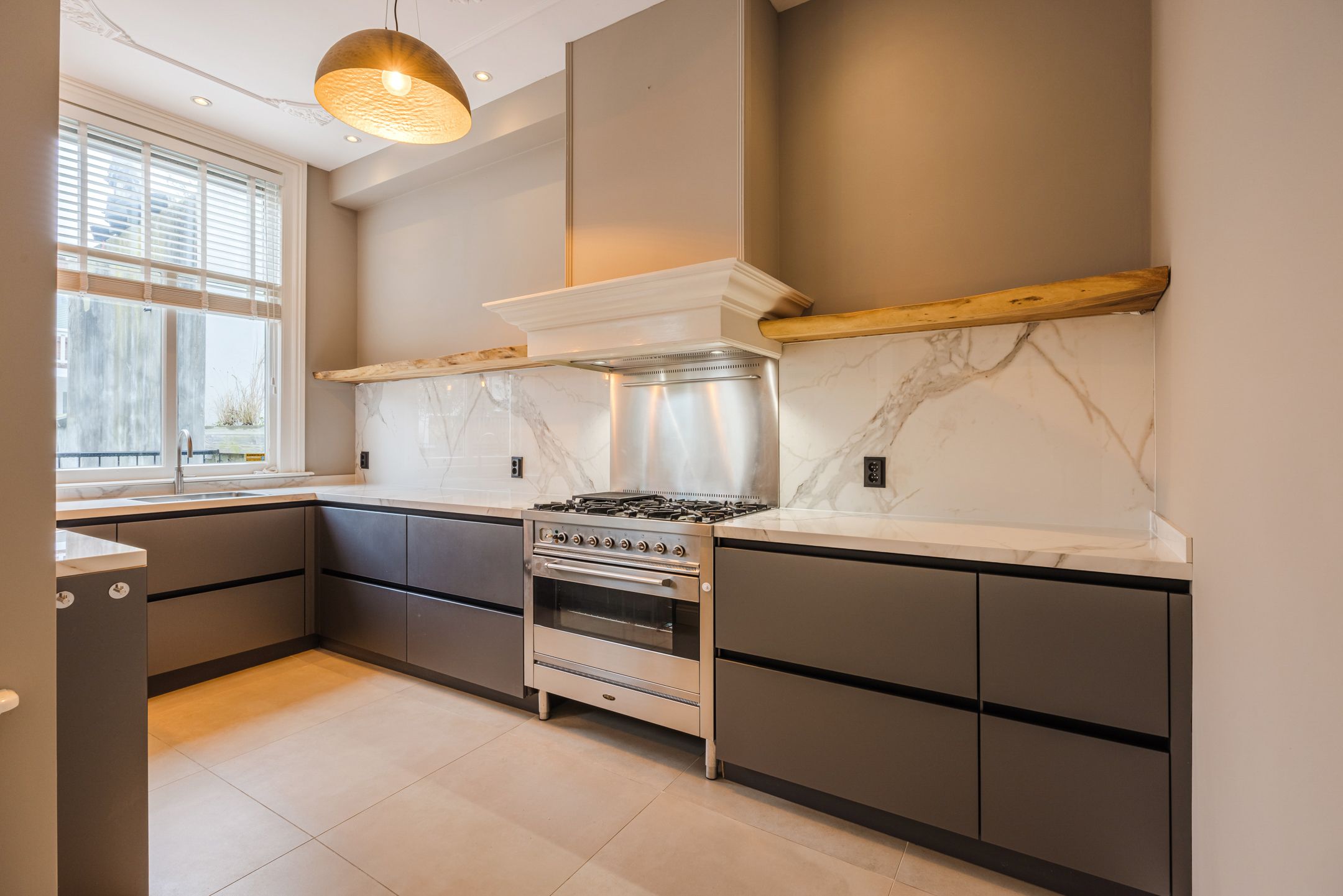 Foto 15 van 2e Van Blankenburgstraat 103