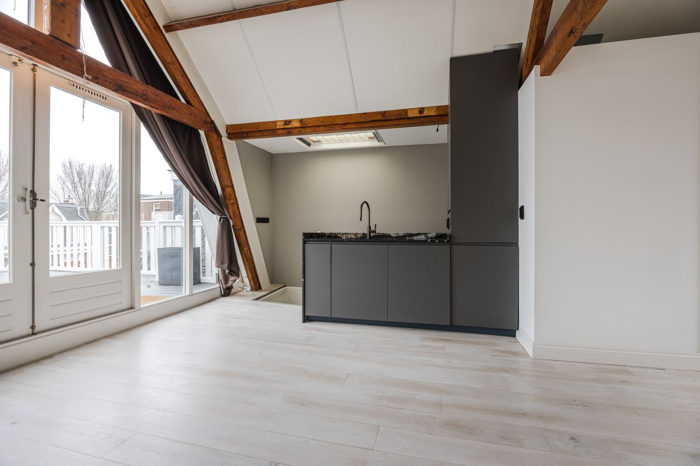 Foto 50 van 2e Van Blankenburgstraat 103