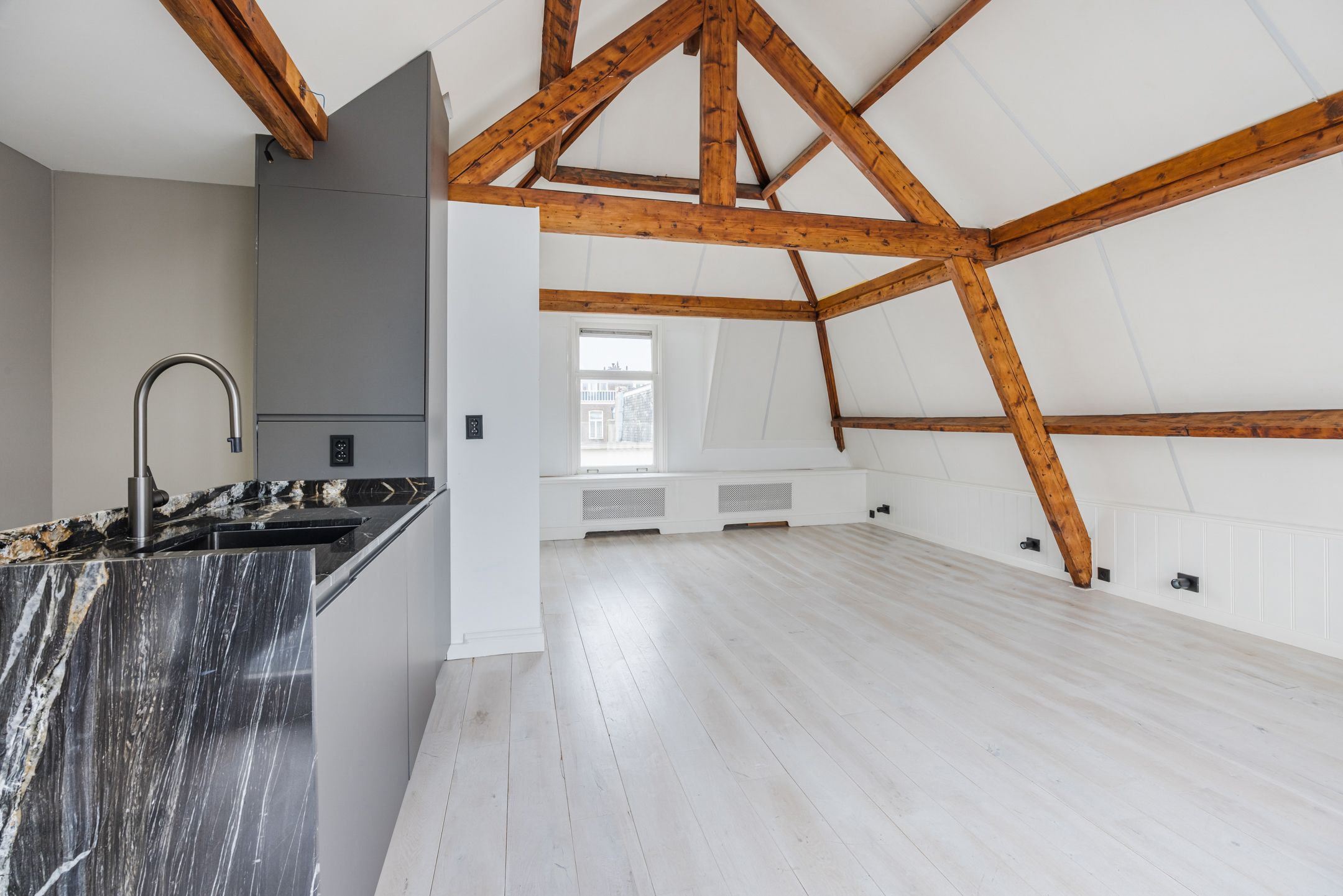 Foto 45 van 2e Van Blankenburgstraat 103