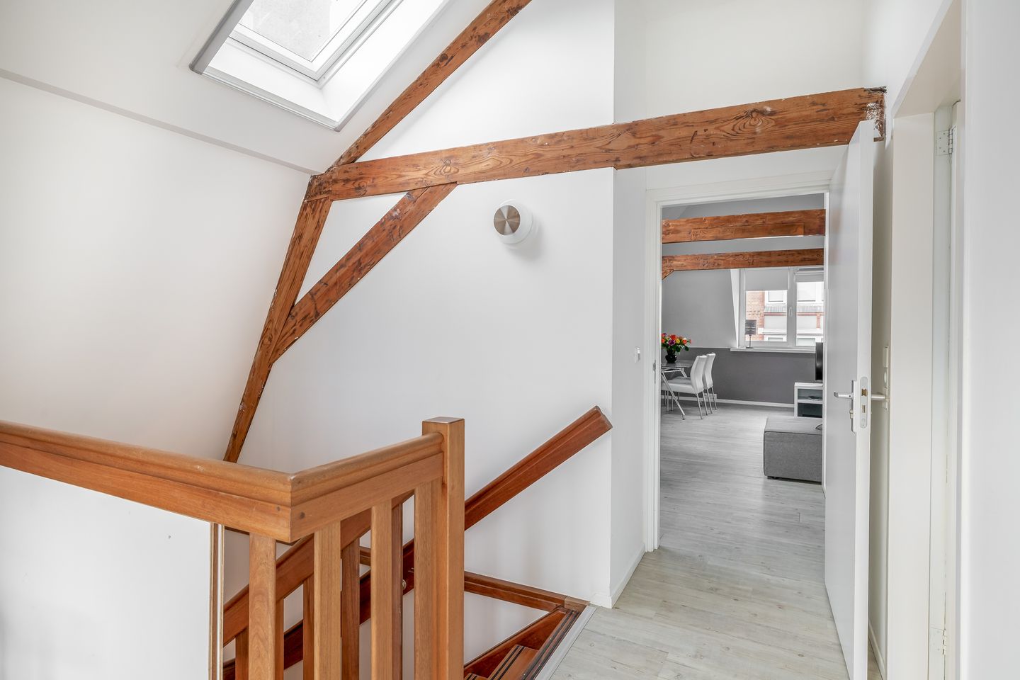 Spacious apartment with two terraces in Utrecht center — 24