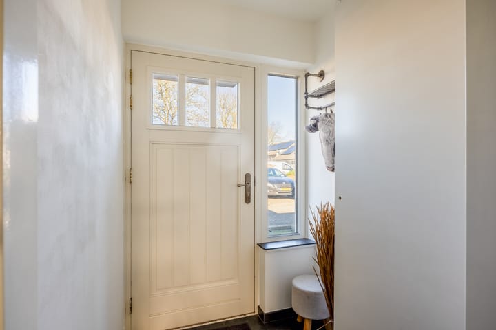 Foto 3 van Kardinaalsmuts 150