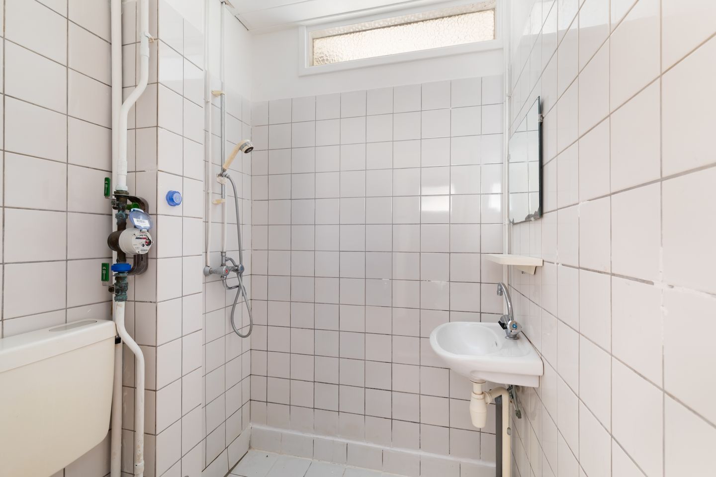 Light two-room apartment with garden in Blijdorp — 18