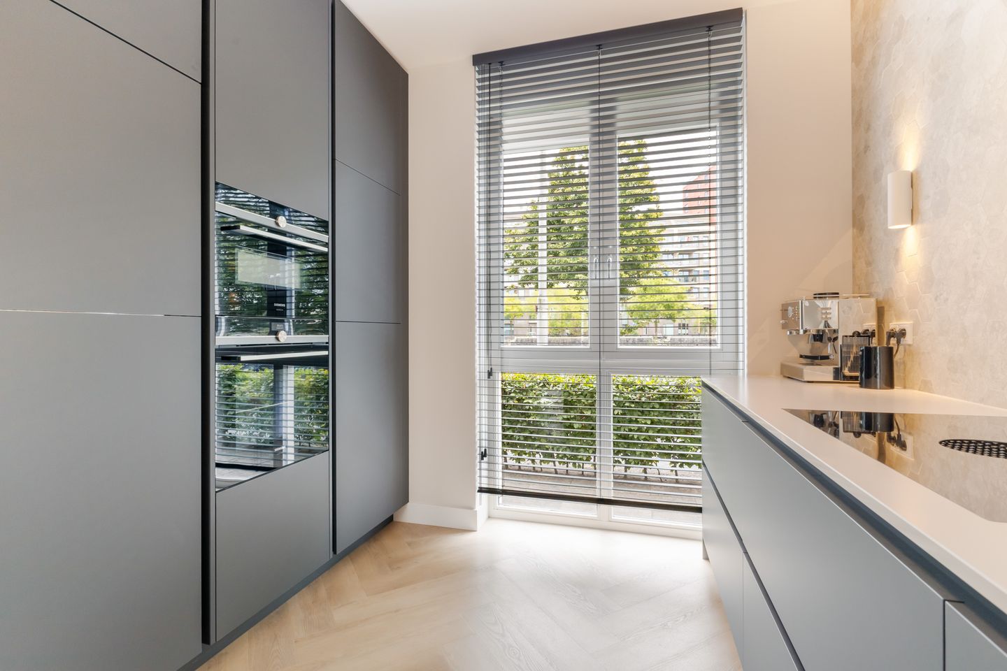 Foto 20 van Jan Wolkerssingel 151