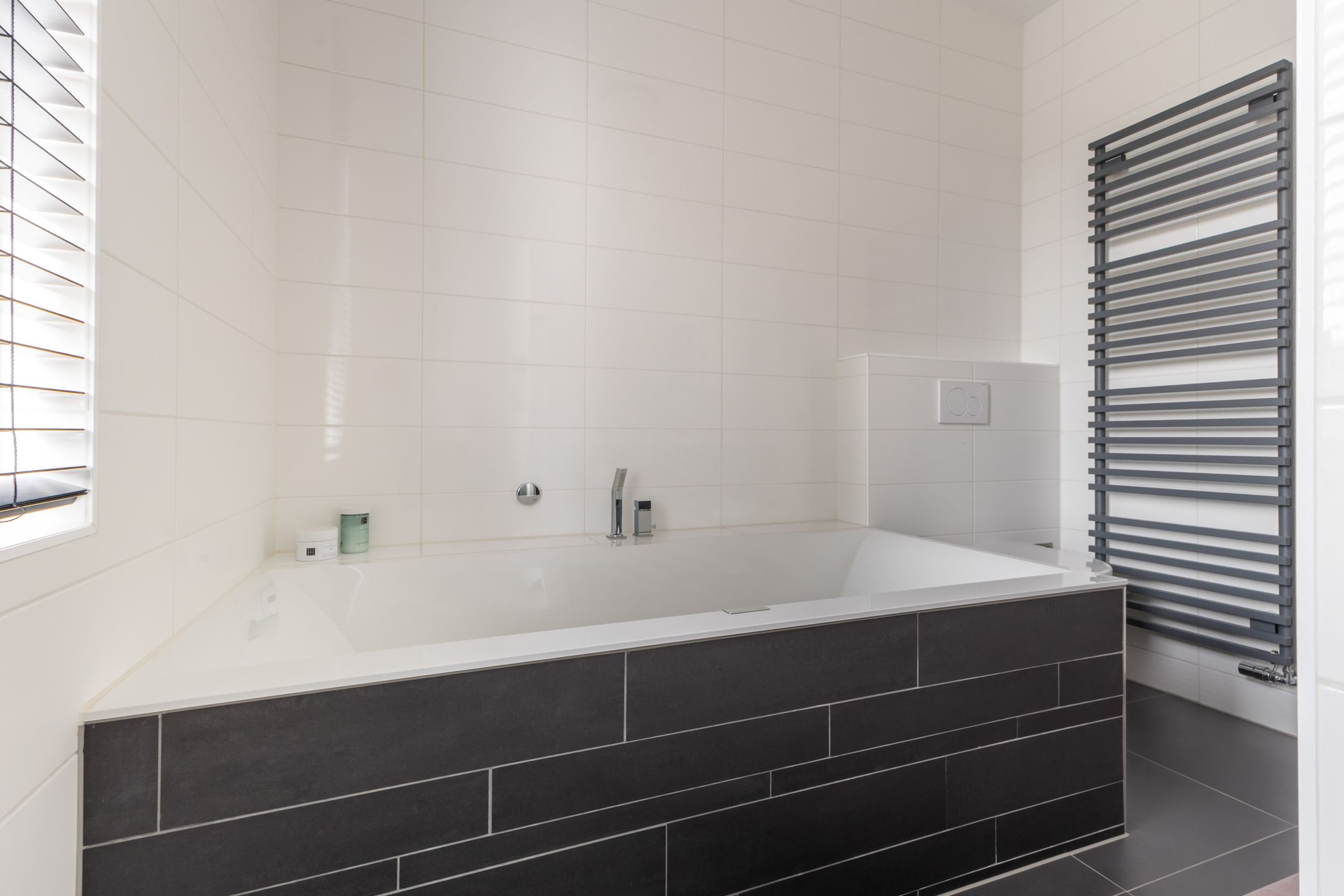 Foto 36 van Jan Wolkerssingel 151