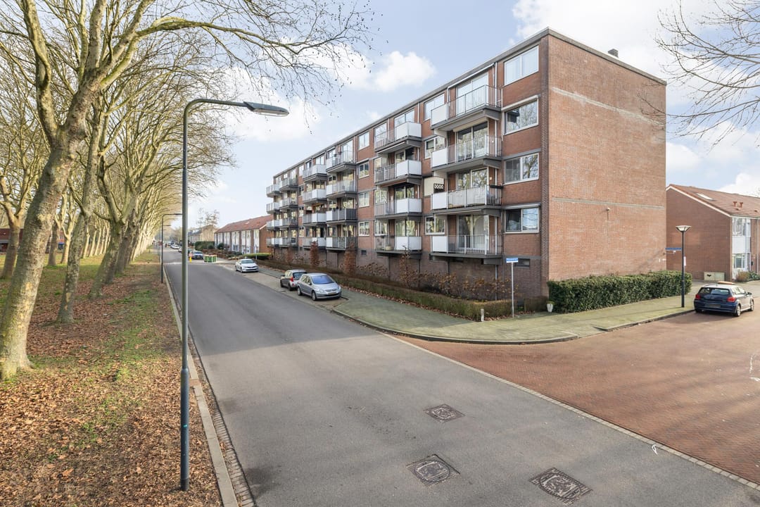 Photo 7 of Rijnauwenstraat 65