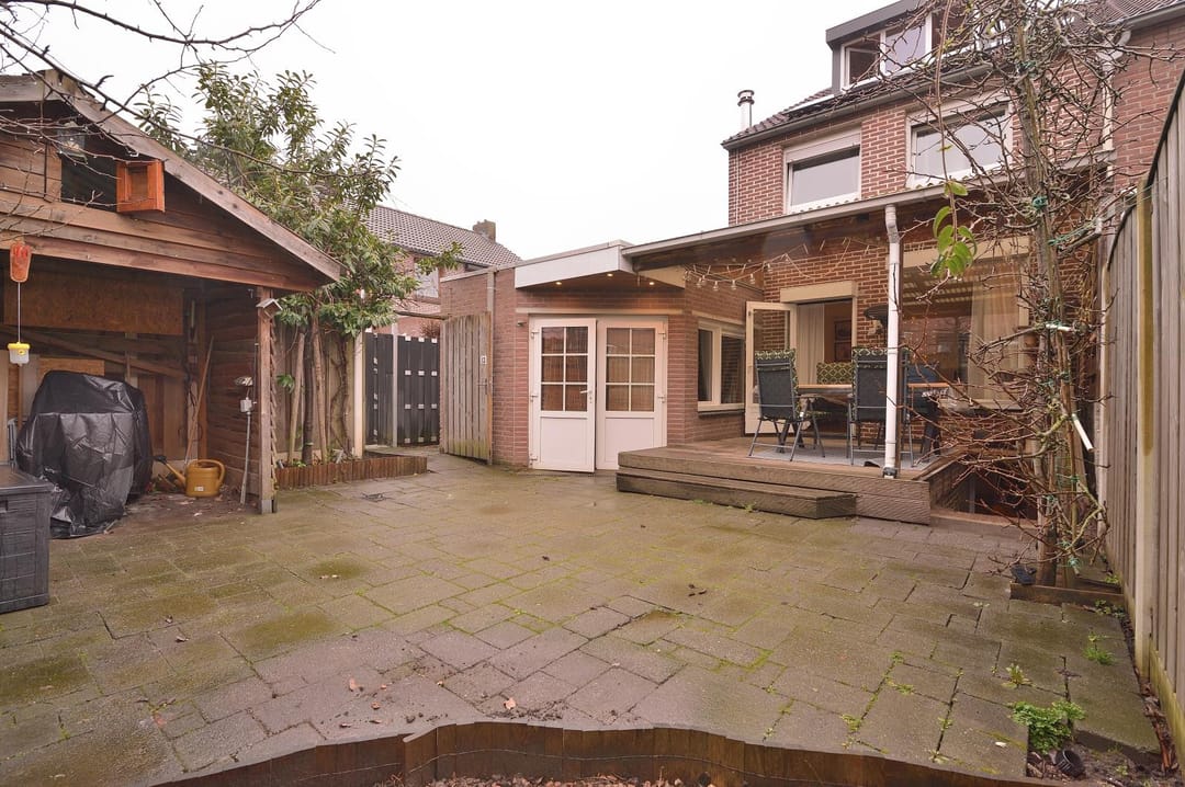 Foto 23 van Den Haagstraat 13