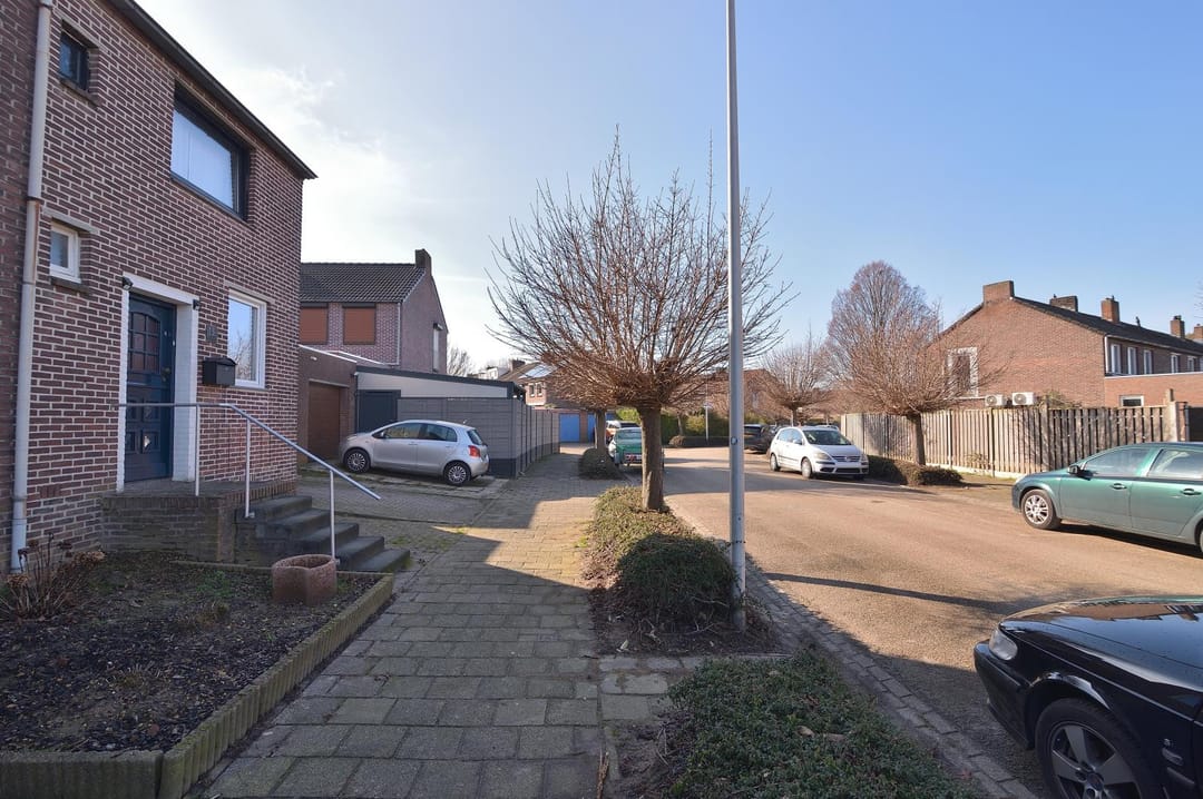 Foto 2 van Den Haagstraat 13