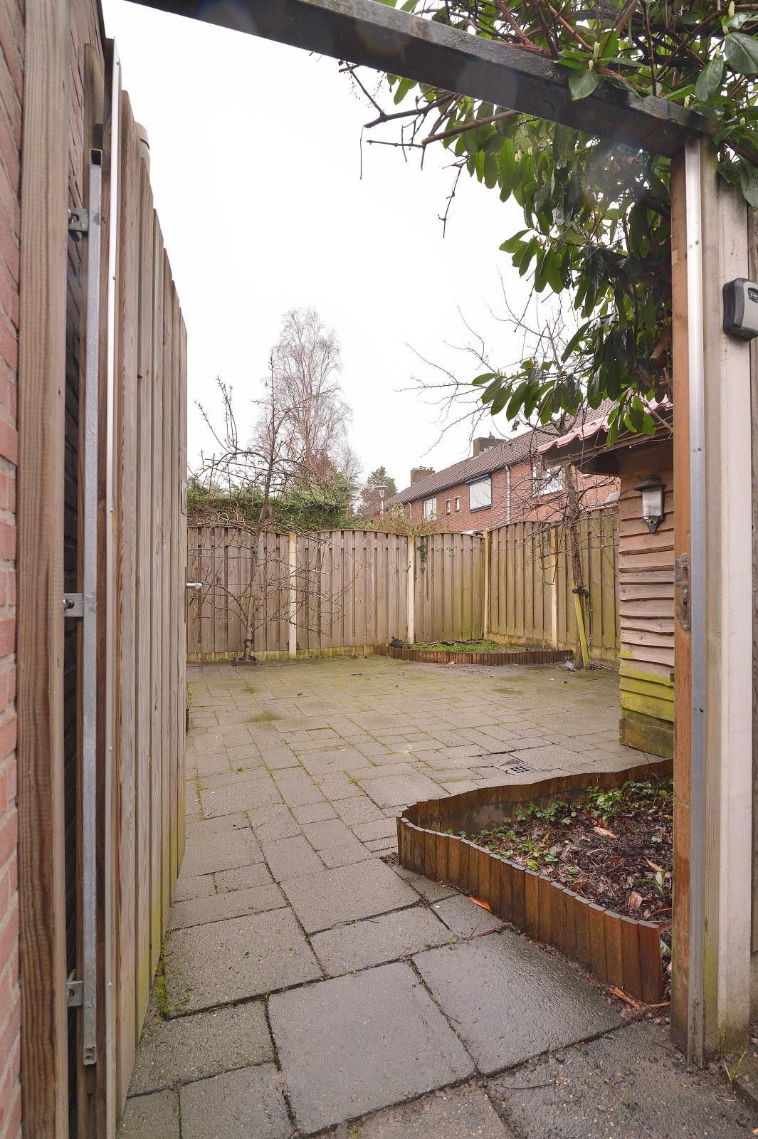 Foto 24 van Den Haagstraat 13