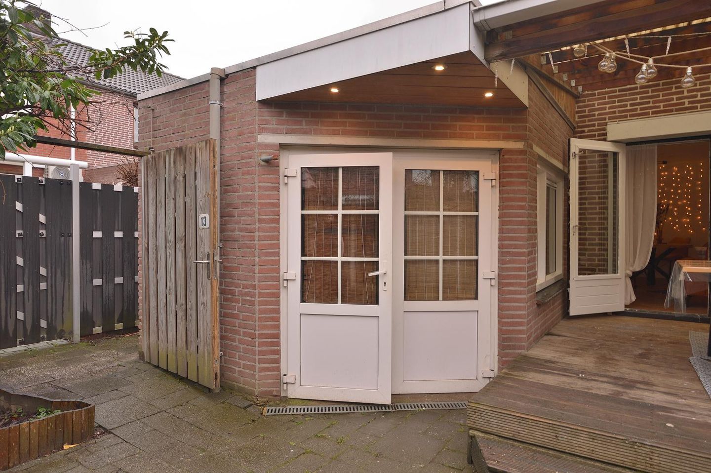 Foto 25 van Den Haagstraat 13