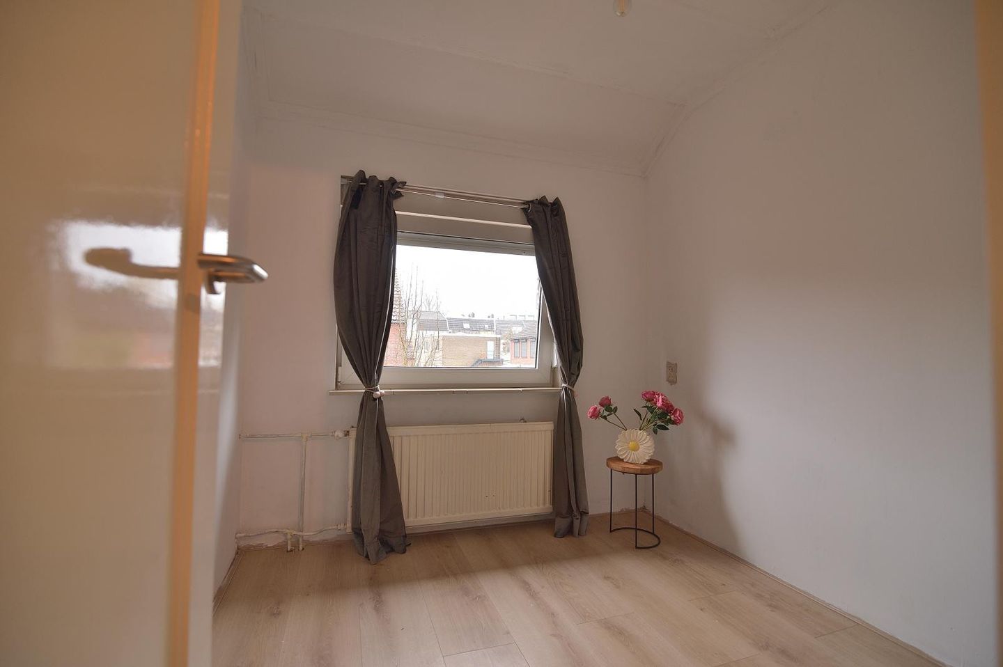 Foto 34 van Den Haagstraat 13