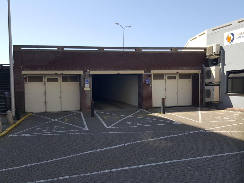 Foto 1 van Bm. van Fenemaplein Garagebox 107