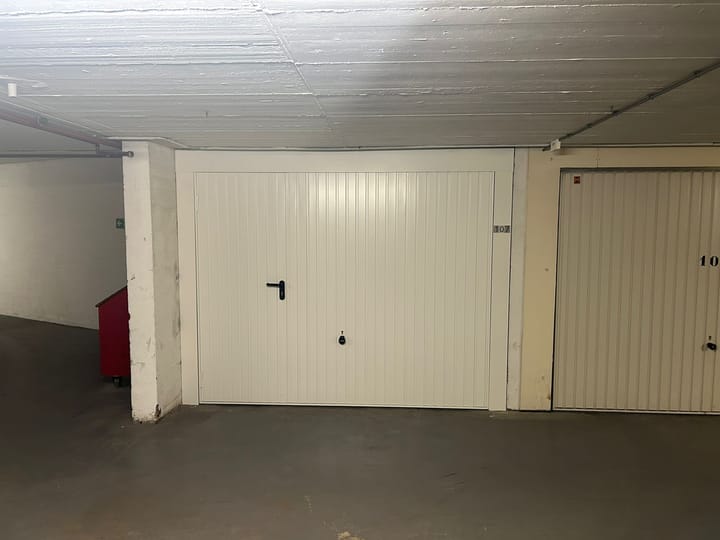 Foto 2 van Bm. van Fenemaplein Garagebox 107