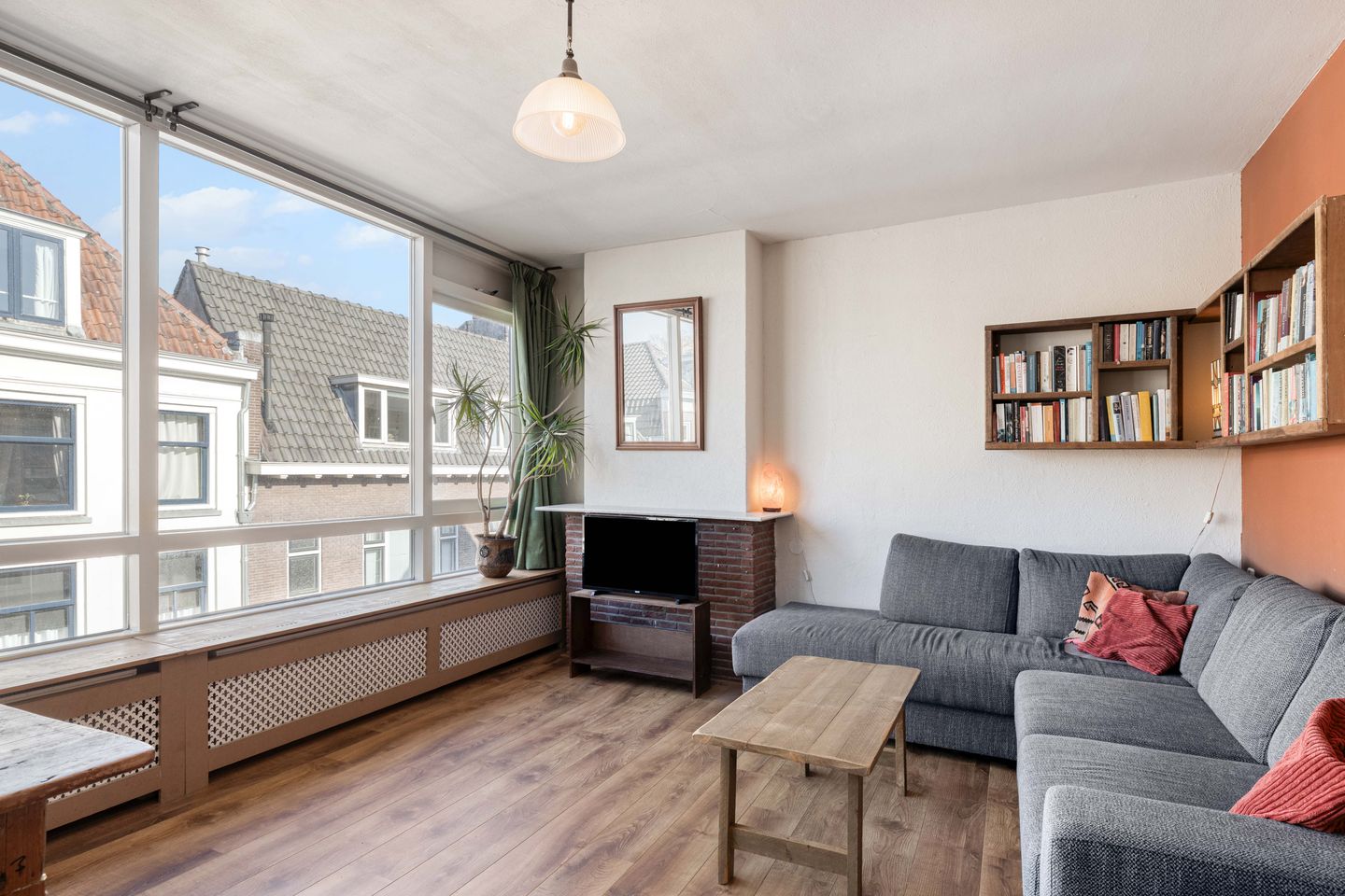 Foto 10 van Lange Smeestraat 10-B