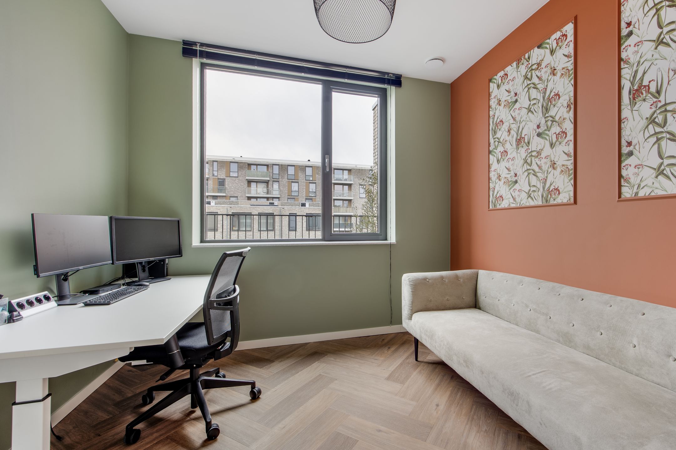 Photo 24 of Louis Pasteurstraat 495