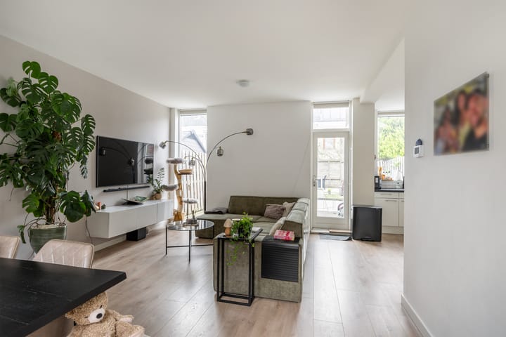 Zwartewaalsestraat 50