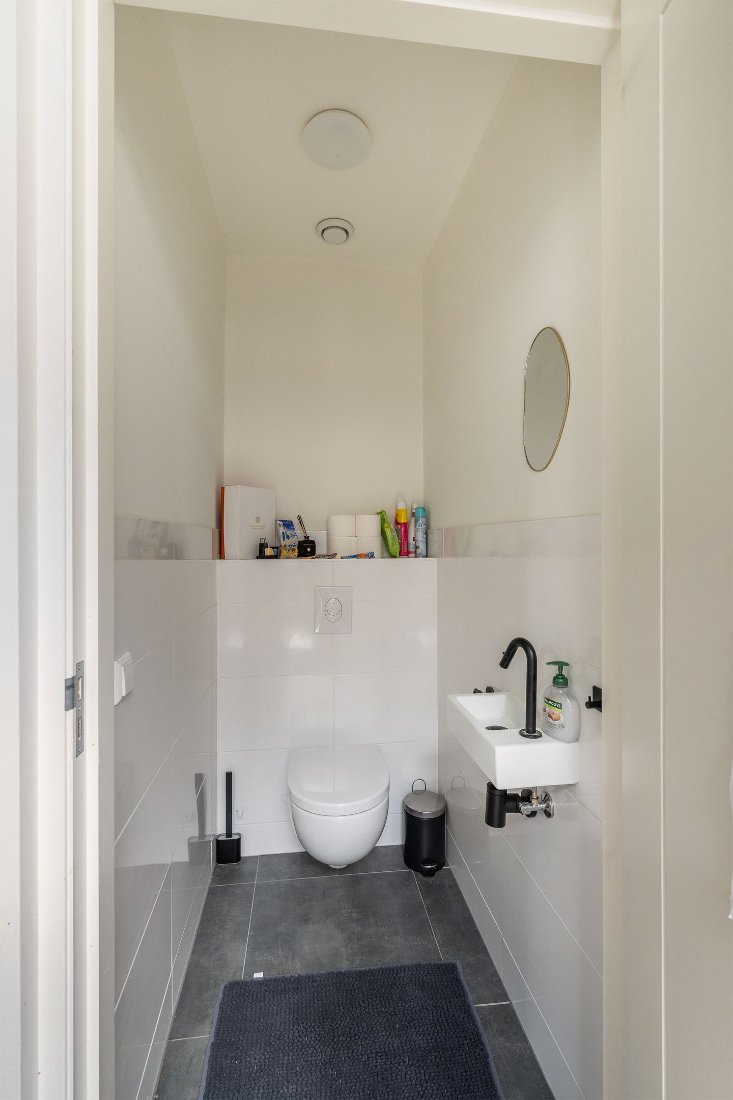 Photo 34 of Zwartewaalsestraat 50