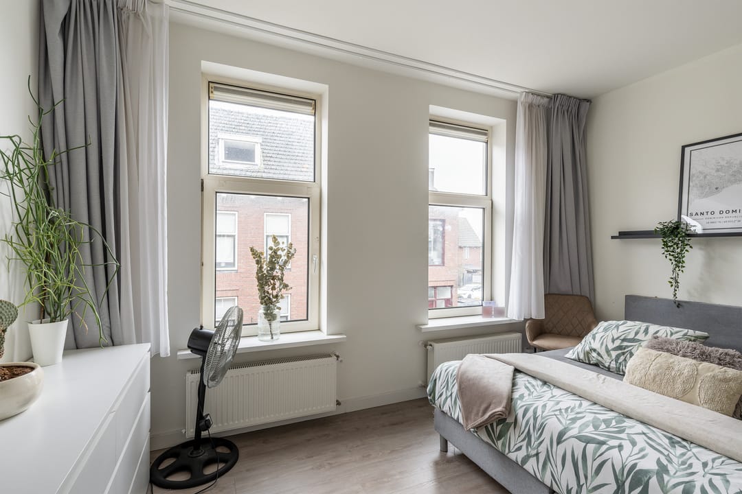 Photo 16 of Zwartewaalsestraat 50