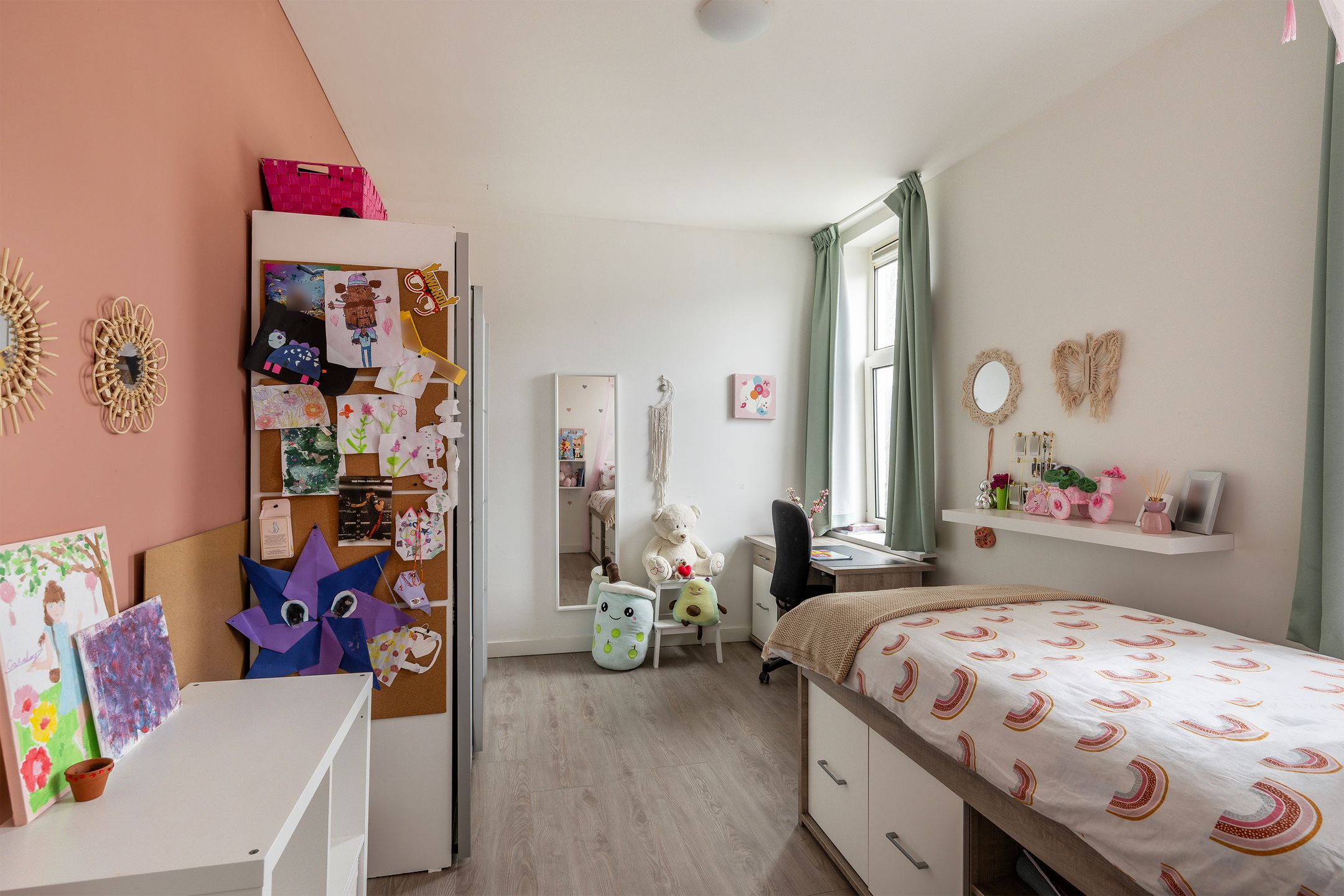 Photo 18 of Zwartewaalsestraat 50