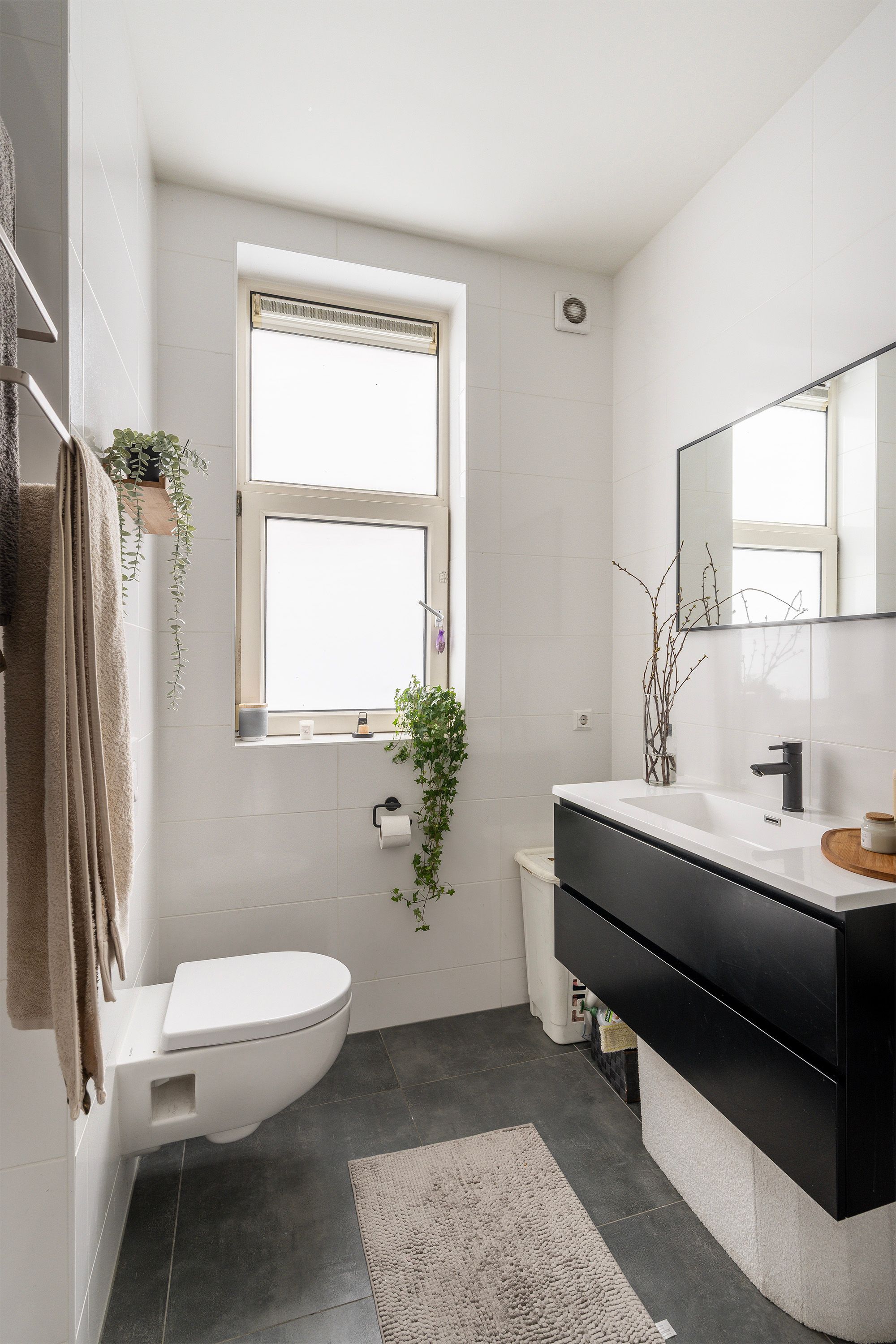 Photo 21 of Zwartewaalsestraat 50