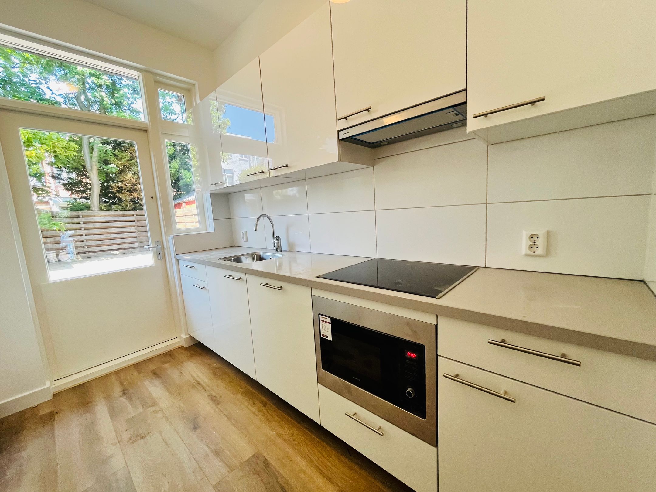 Photo 3 of Lunterenstraat 101