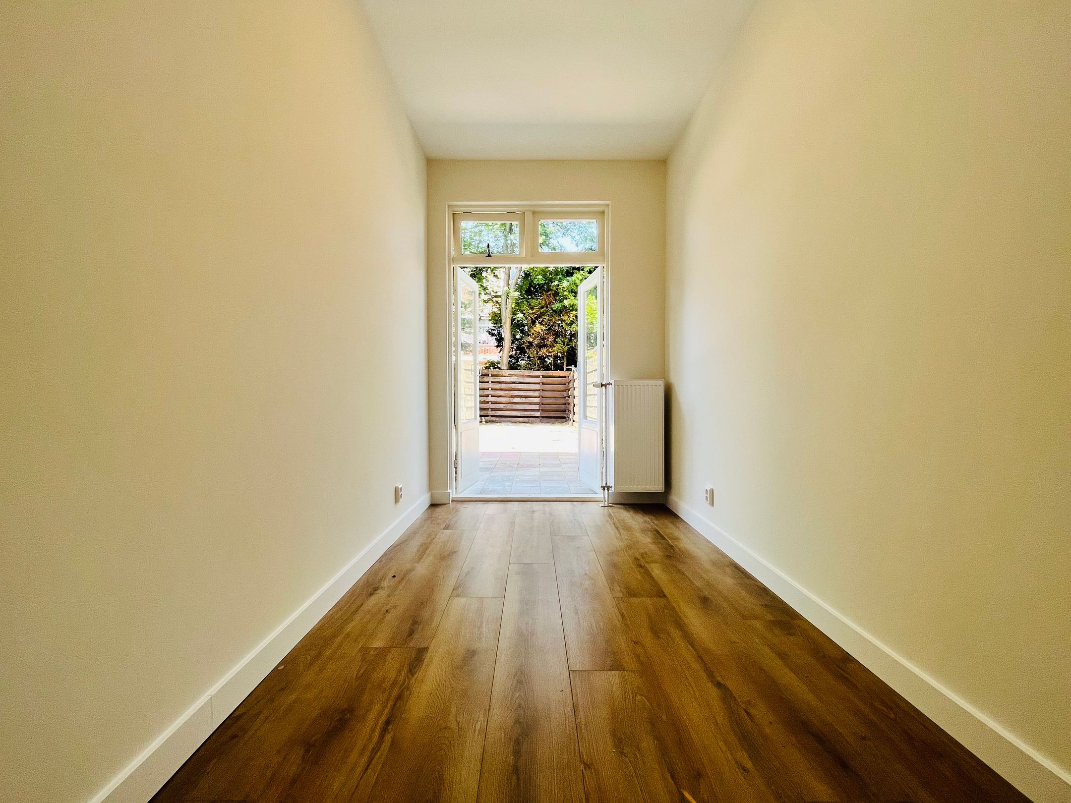 Photo 6 of Lunterenstraat 101