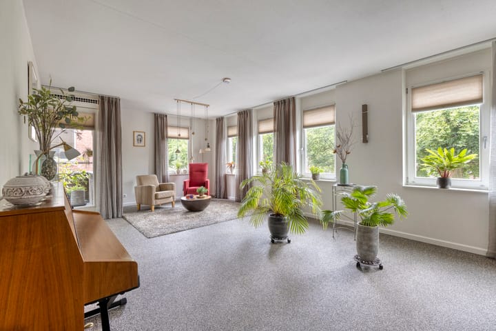 Photo 2 of Terheijdenstraat 12