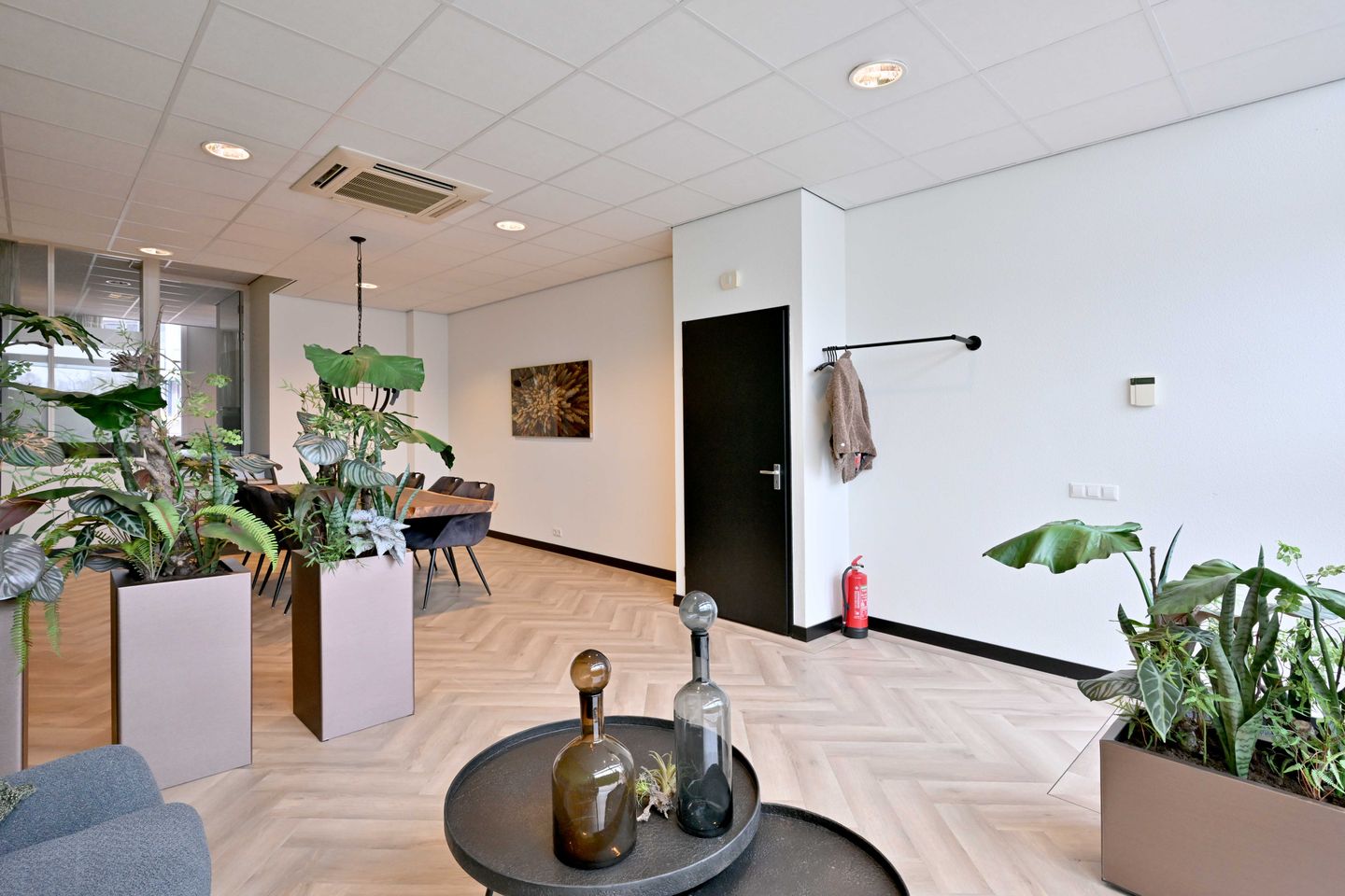 View photo 3 of Molenstraat-Centrum 485