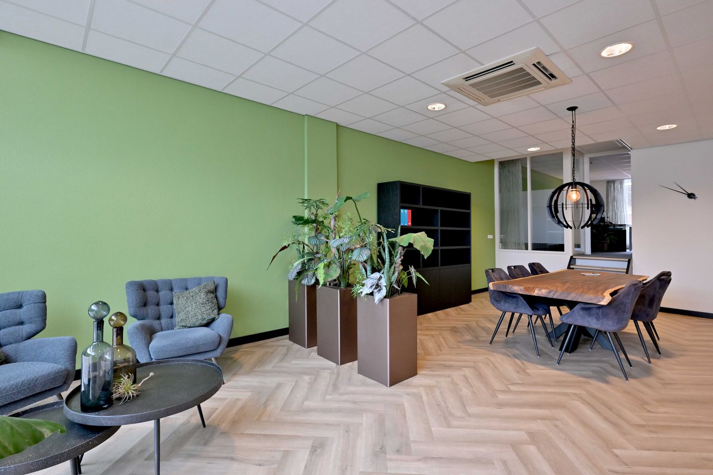 View photo 5 of Molenstraat-Centrum 485