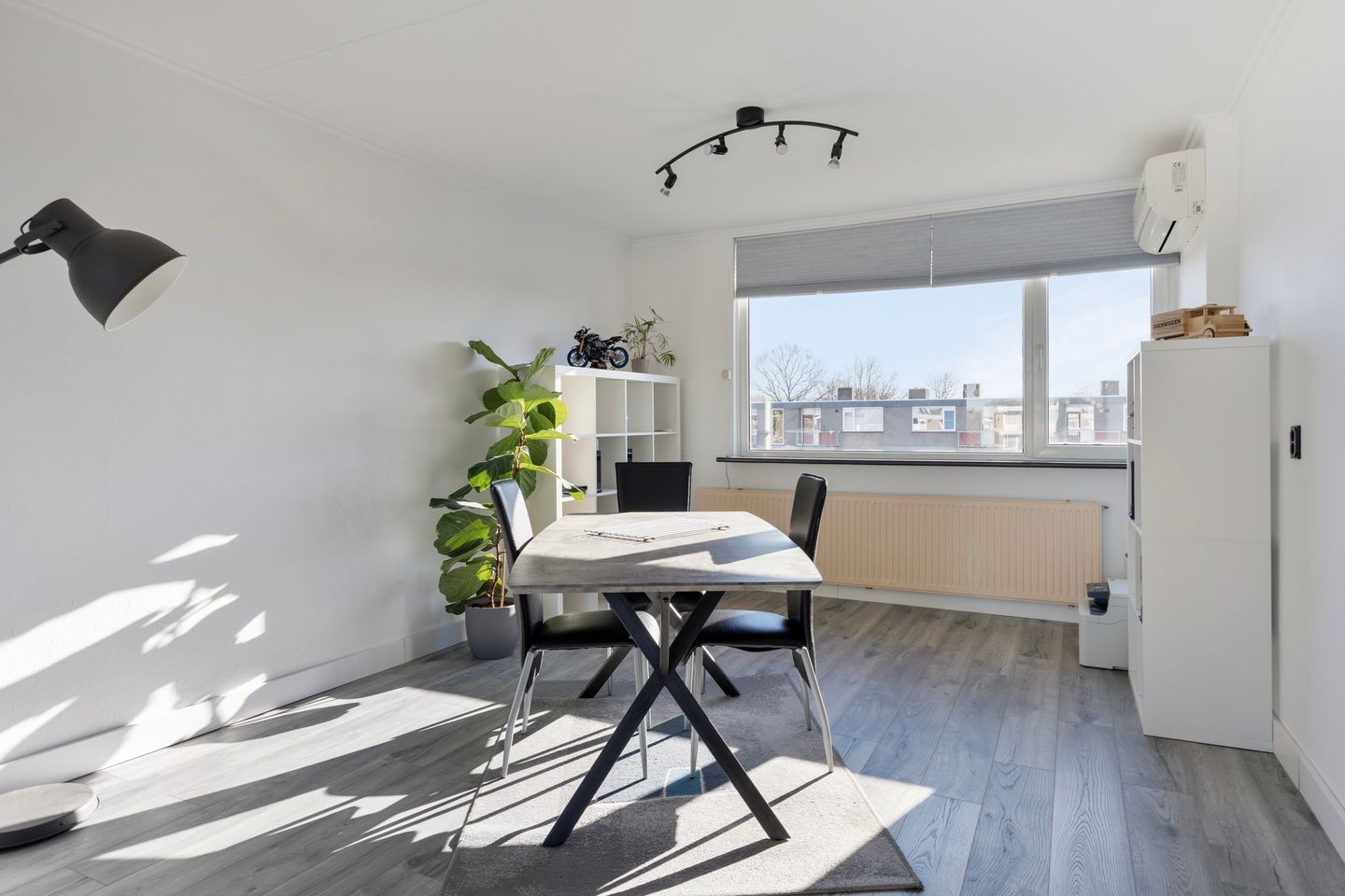 Foto 5 van Burgemeester Crezéestraat 63