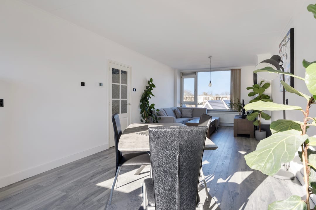 Foto 7 van Burgemeester Crezéestraat 63