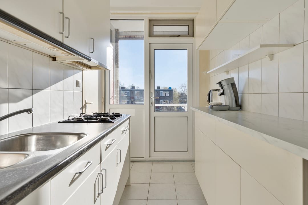 Foto 11 van Burgemeester Crezéestraat 63