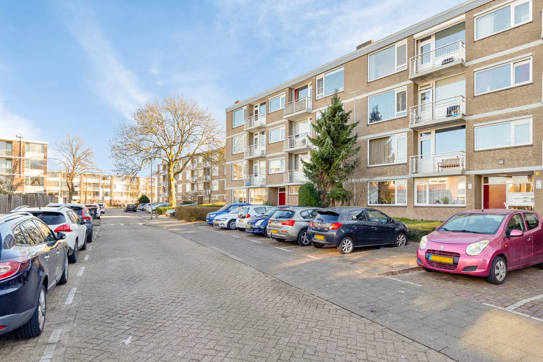 Foto 22 van Burgemeester Crezéestraat 63