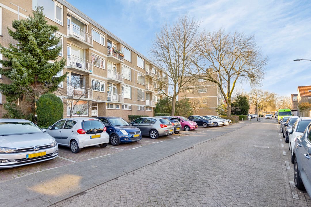 Foto 23 van Burgemeester Crezéestraat 63