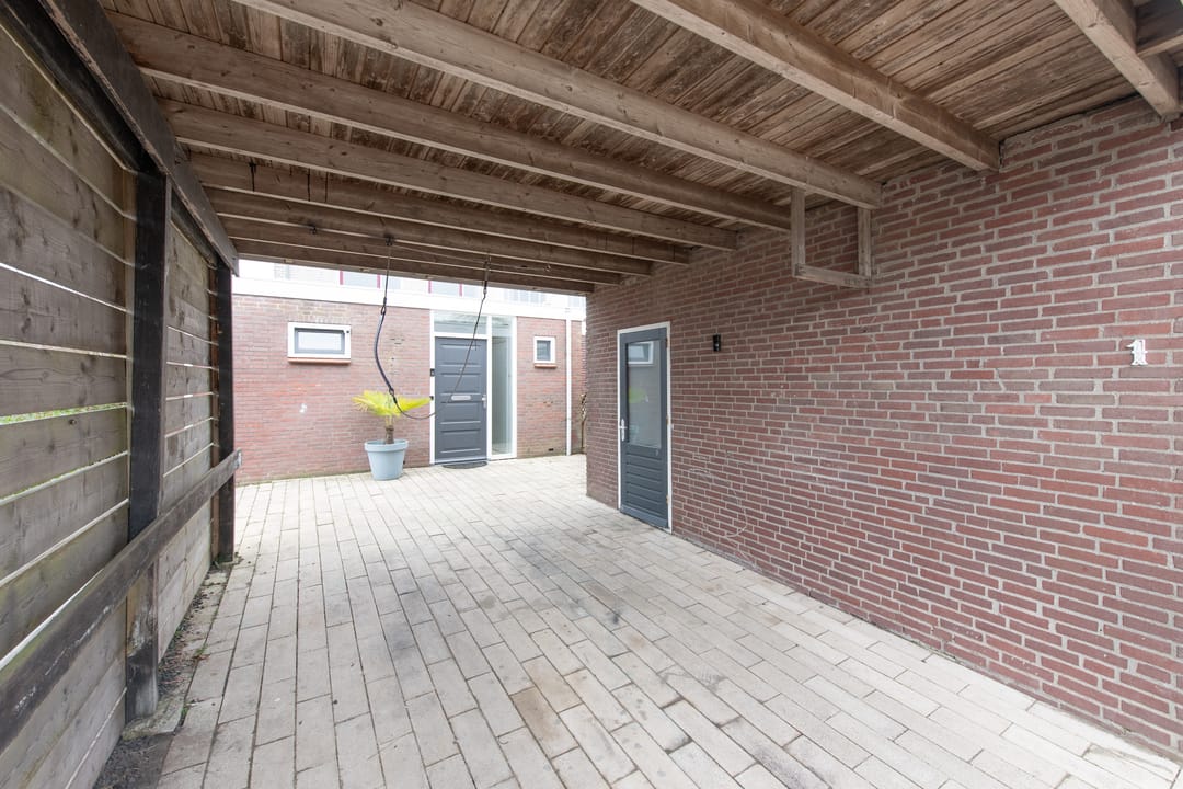 Foto 41 van Pieter Bossenstraat 1