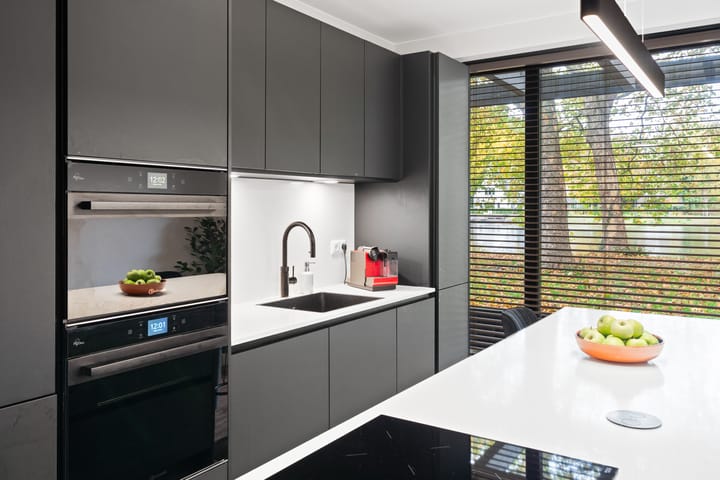 Photo 3 of Edisonbaan 16-3