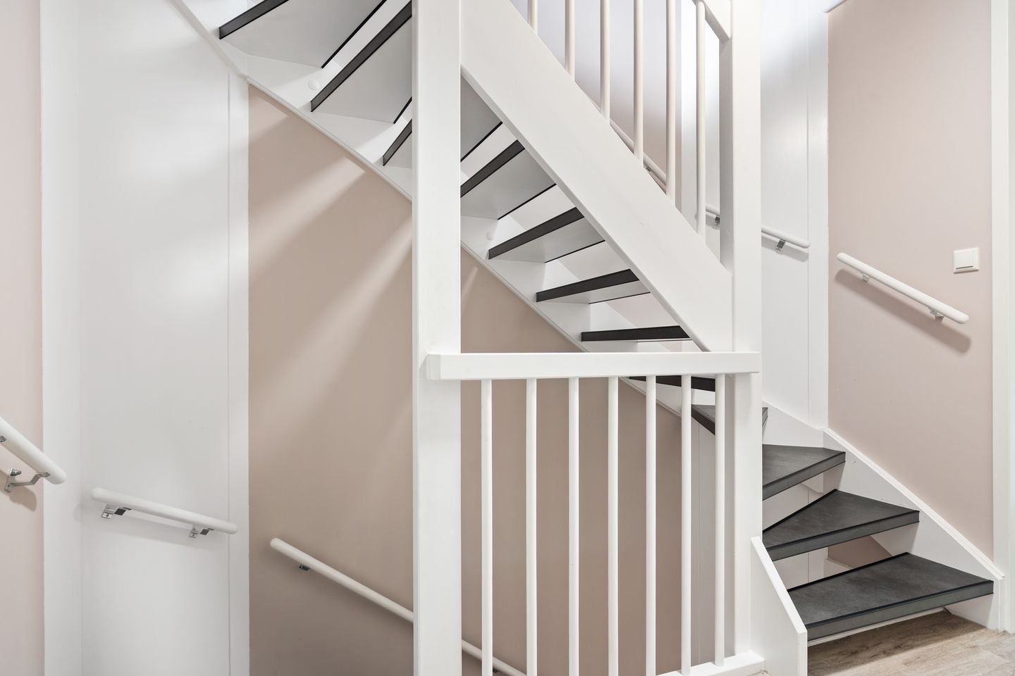 Foto 19 van Edisonbaan 16-3