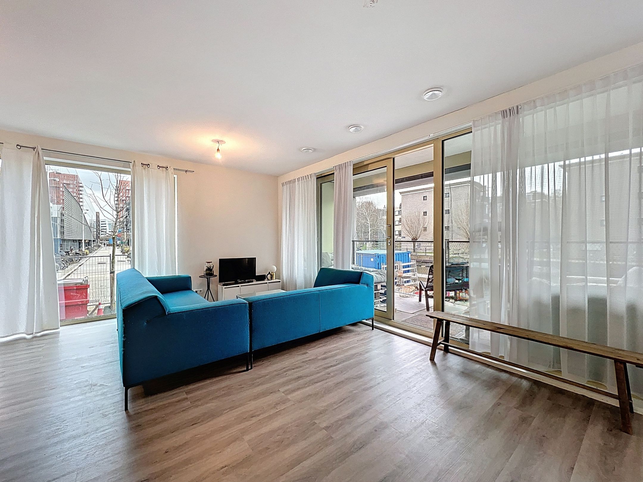 Photo 3 of Willem Parelstraat 400