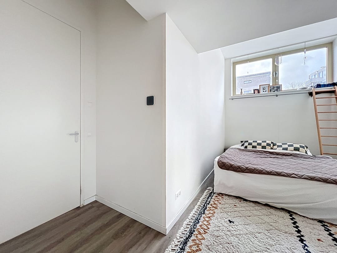 Photo 8 of Willem Parelstraat 400