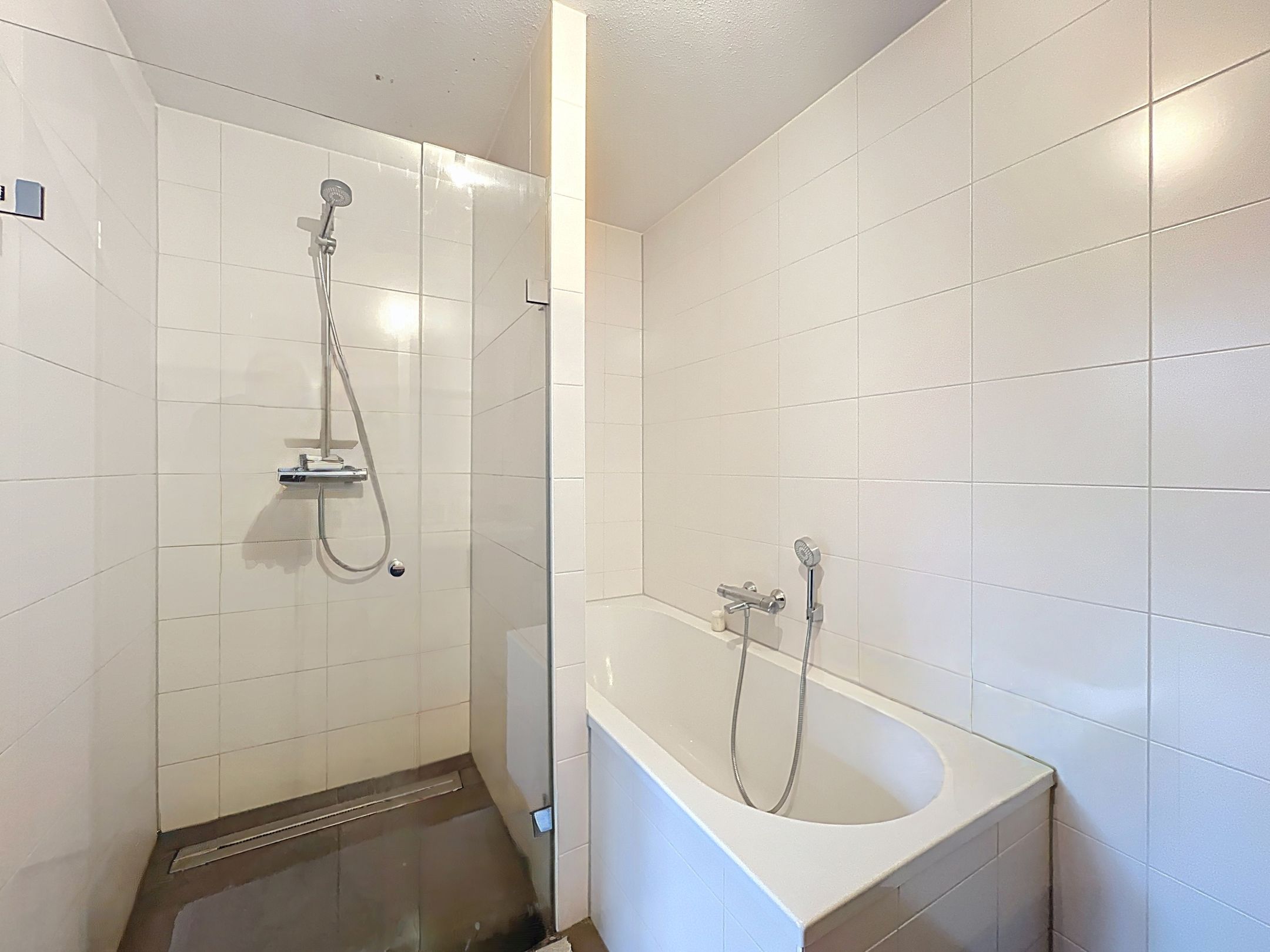 Photo 12 of Willem Parelstraat 400