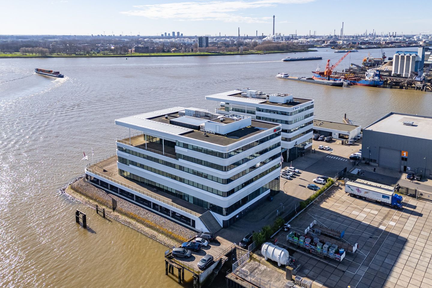 View photo 4 of Havenstraat 23-A