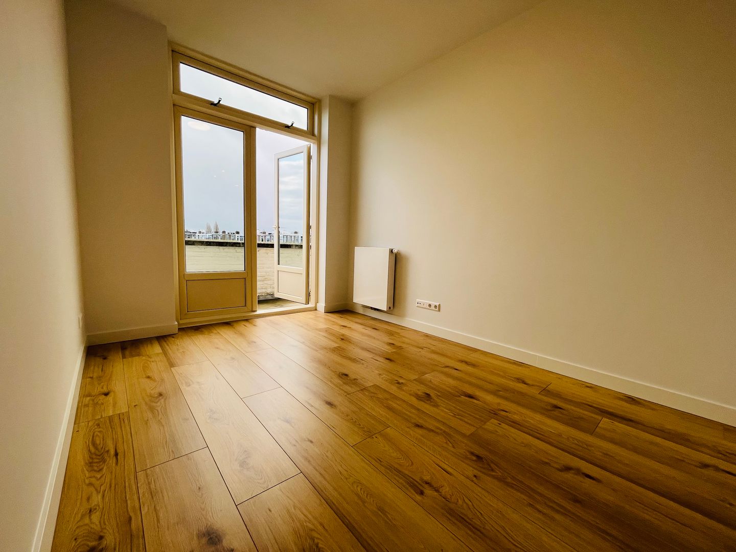 Photo 10 of Goudsbloemlaan 128